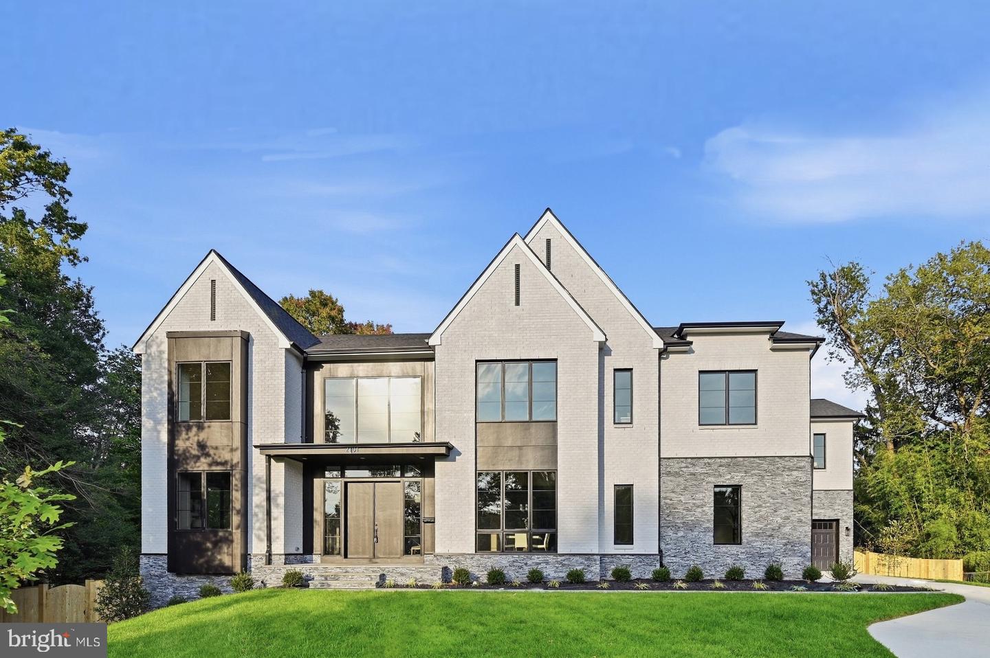 2101 Grayson Pl — photo