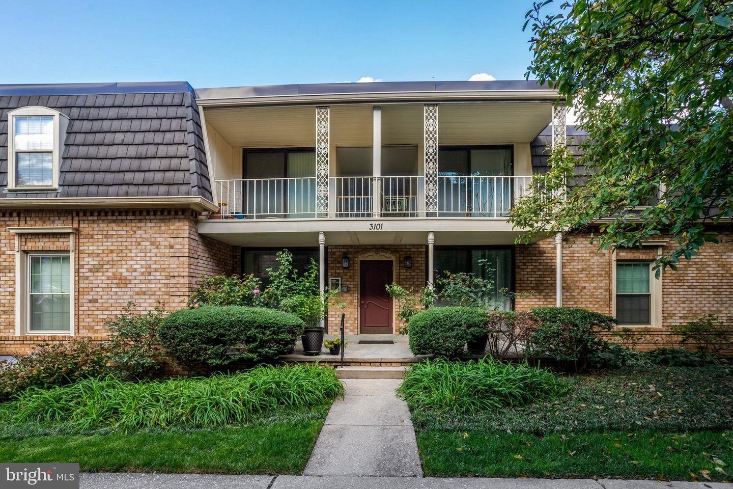 3101 Patrick Henry Dr #122 — photo