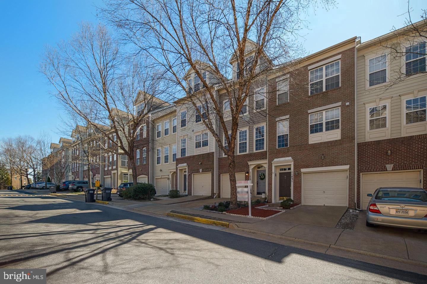 11431 Log Ridge Dr — photo