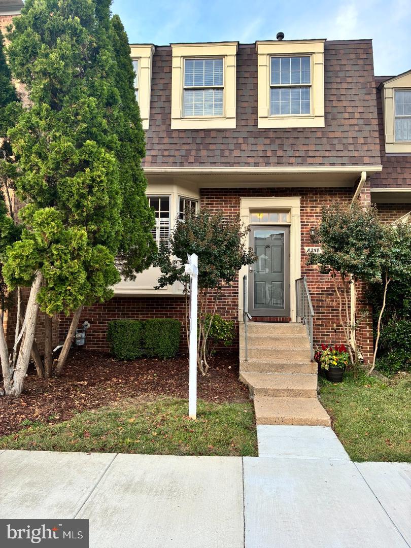 8258 Cedar Landing Ct — photo