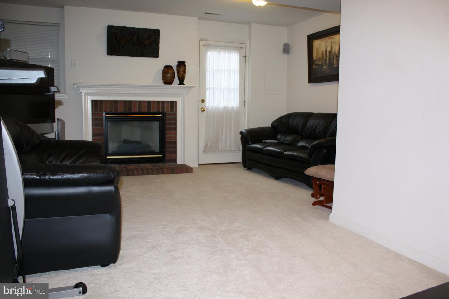 6365 Racetec Place, Springfield, VA 22150 — photo 2