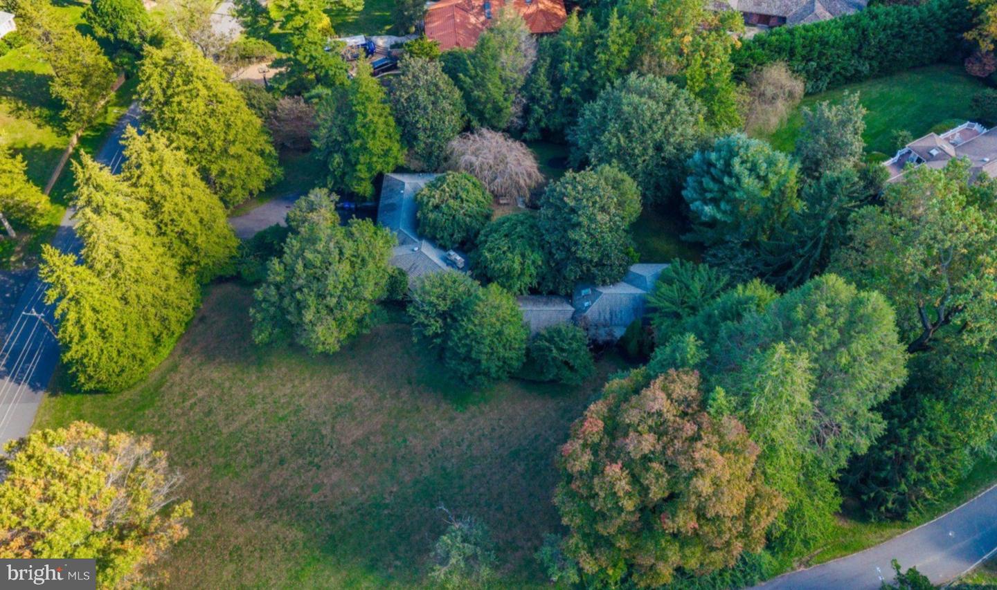 3439 Malbrook Dr — photo