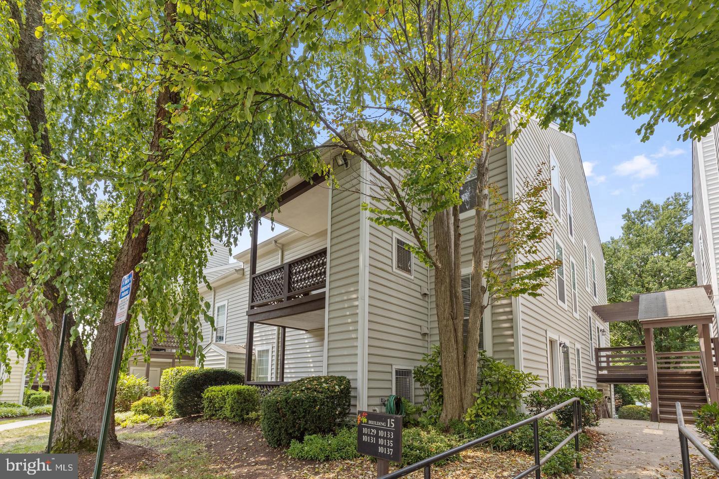 10131 Oakton Terrace Rd — photo