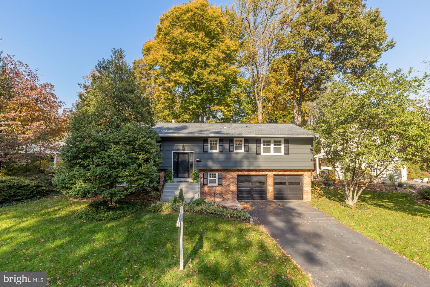 8314 Epinard Ct — photo