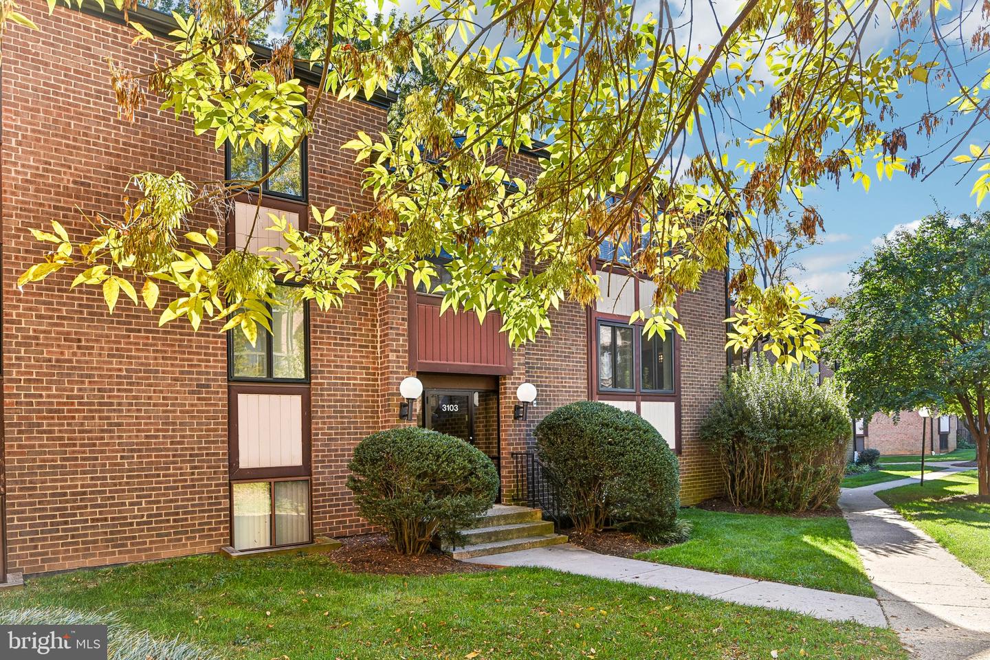 3103 Buccaneer Ct #102 — photo