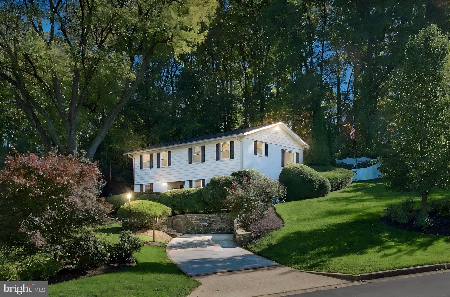 3907 Forest Grove Dr — photo