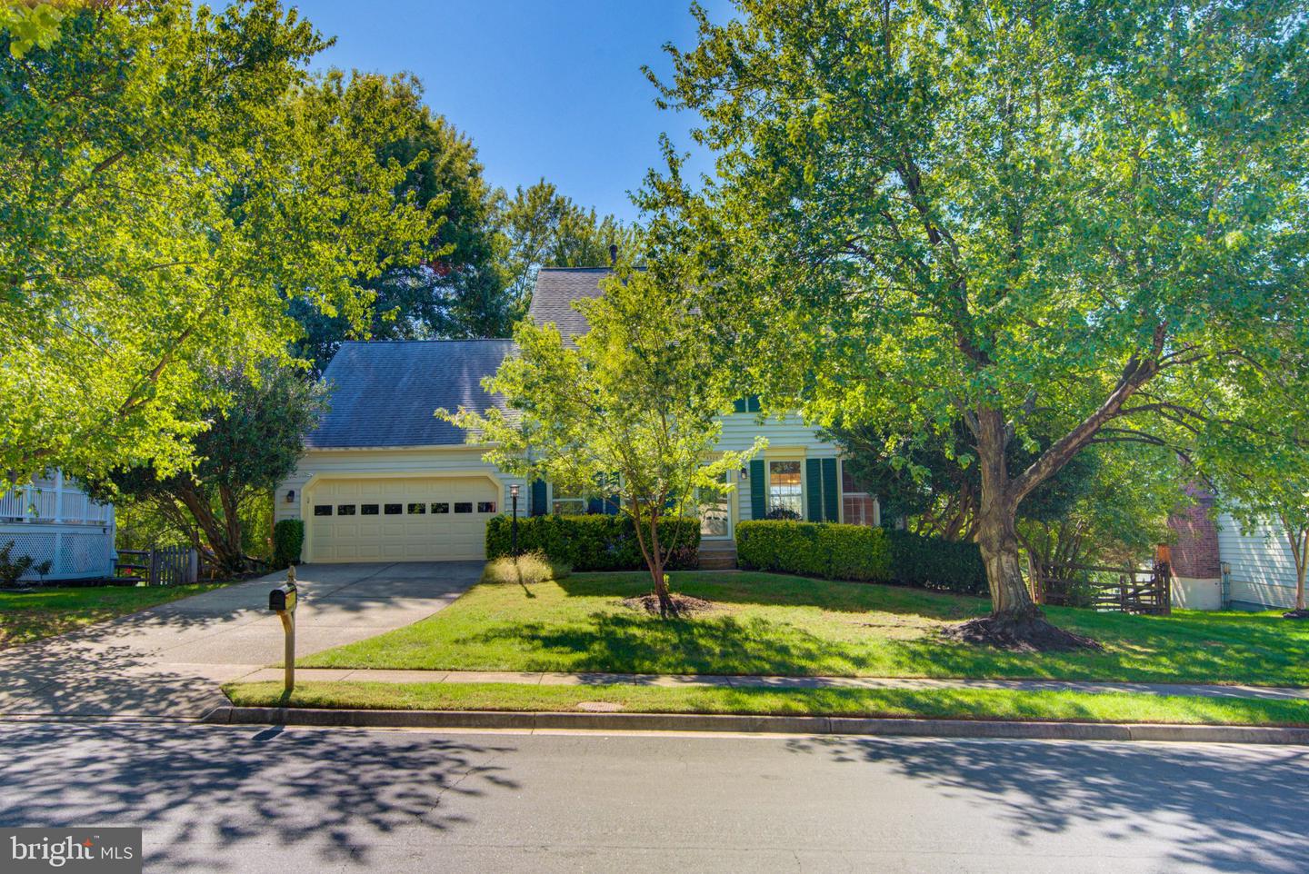 5305 Cat Tail Ct — photo