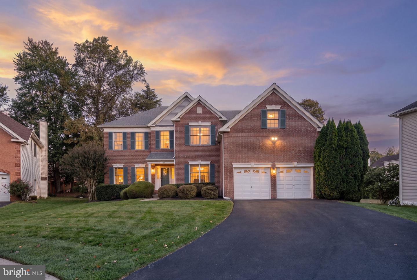 12350 Firestone Ct — photo