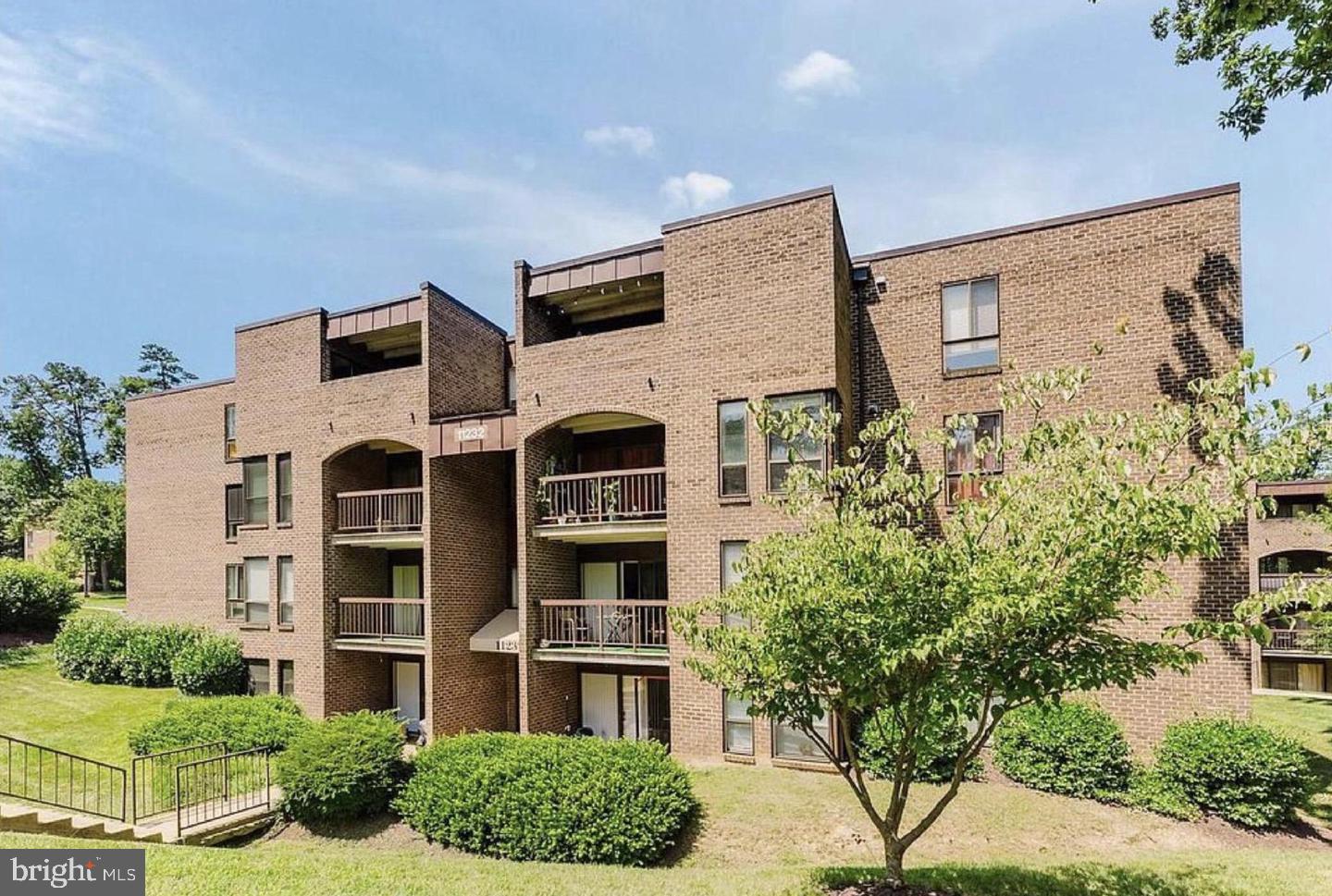 11232 Chestnut Grove Sq #135 — photo
