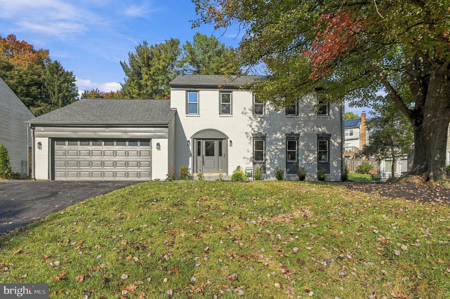 1718 Larkmeade Dr — photo