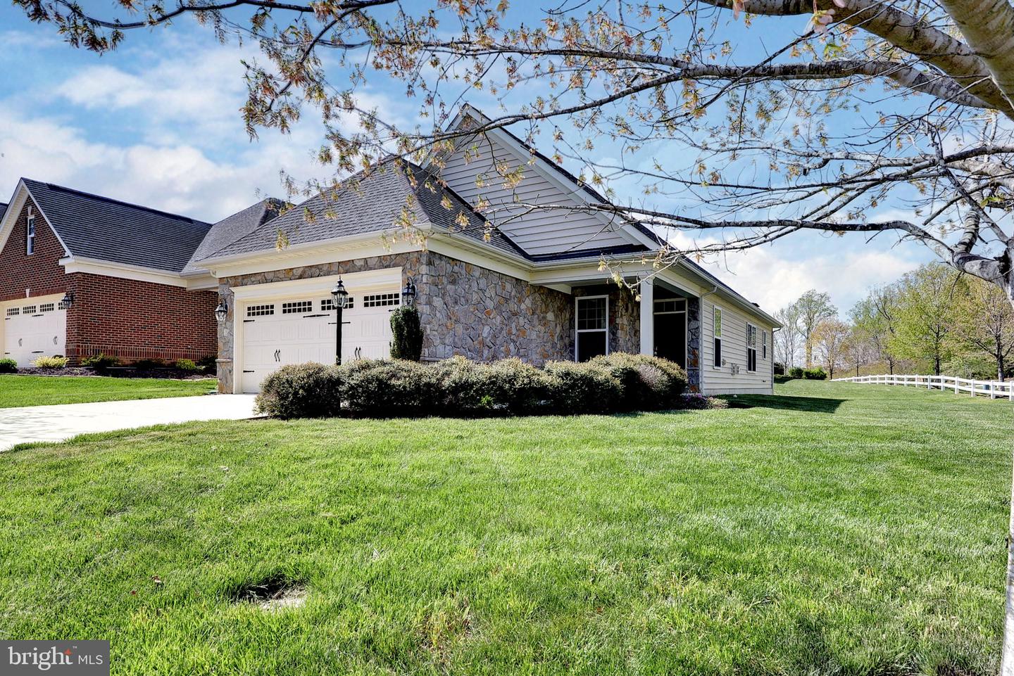 4123 Ashby Ln — photo