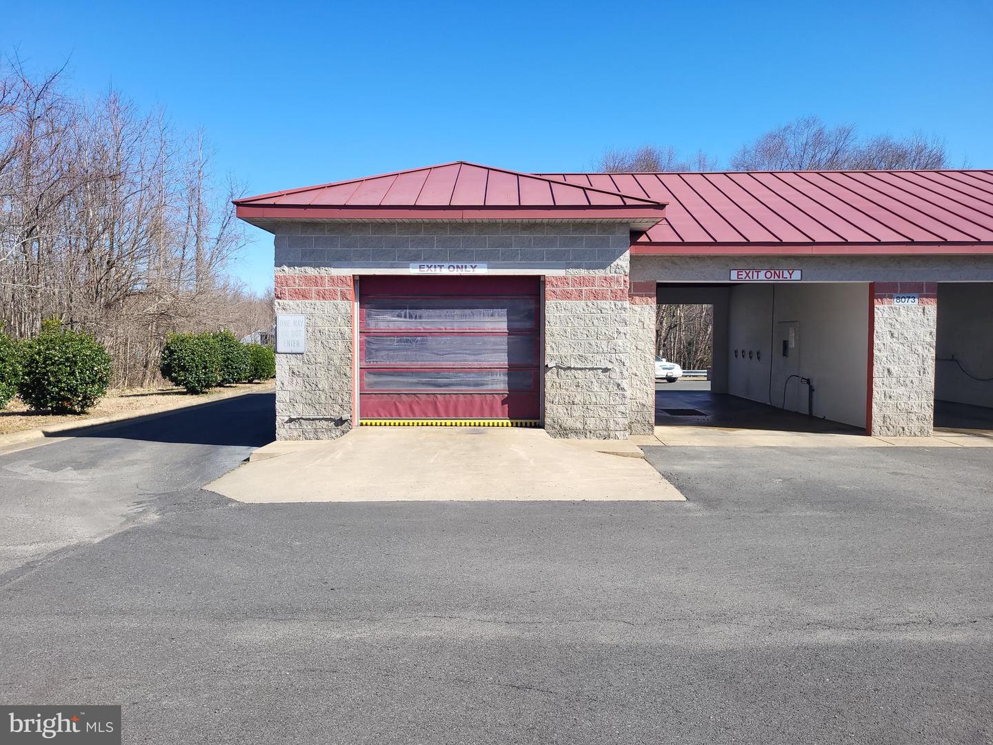 8073 Kings Hwy — photo