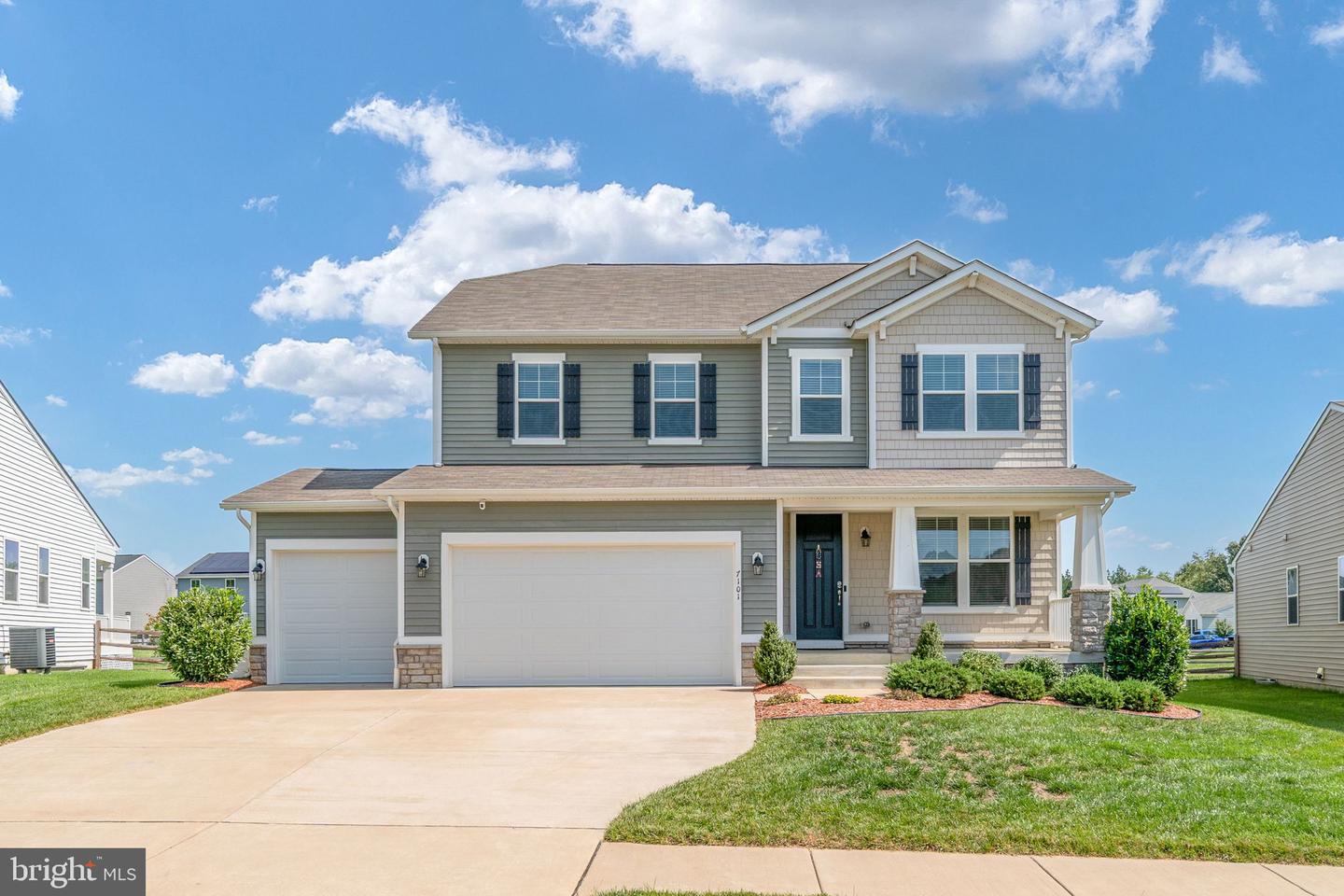 7101 Steamboat Ct — photo