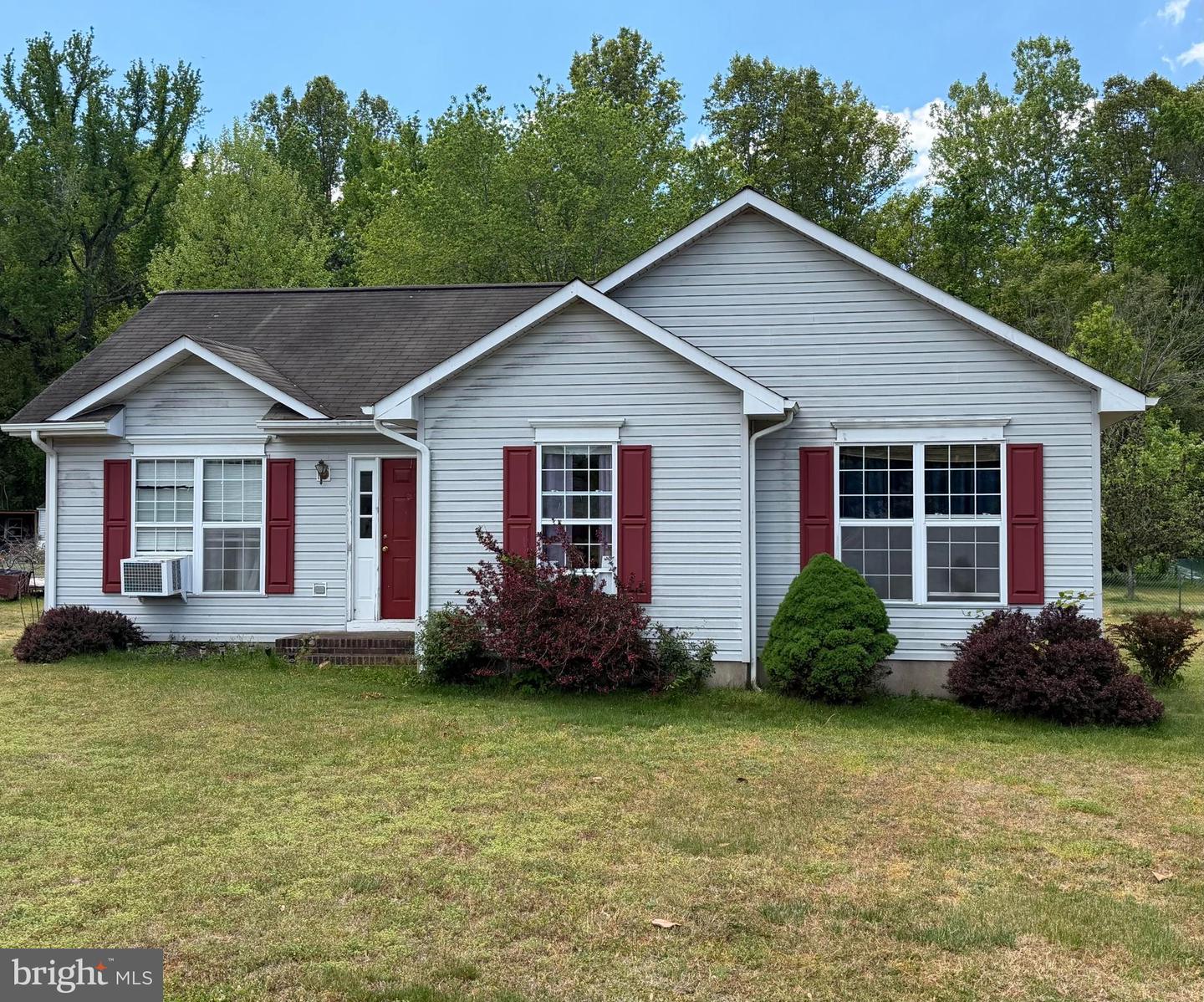 9804 Mohawk Dr — photo