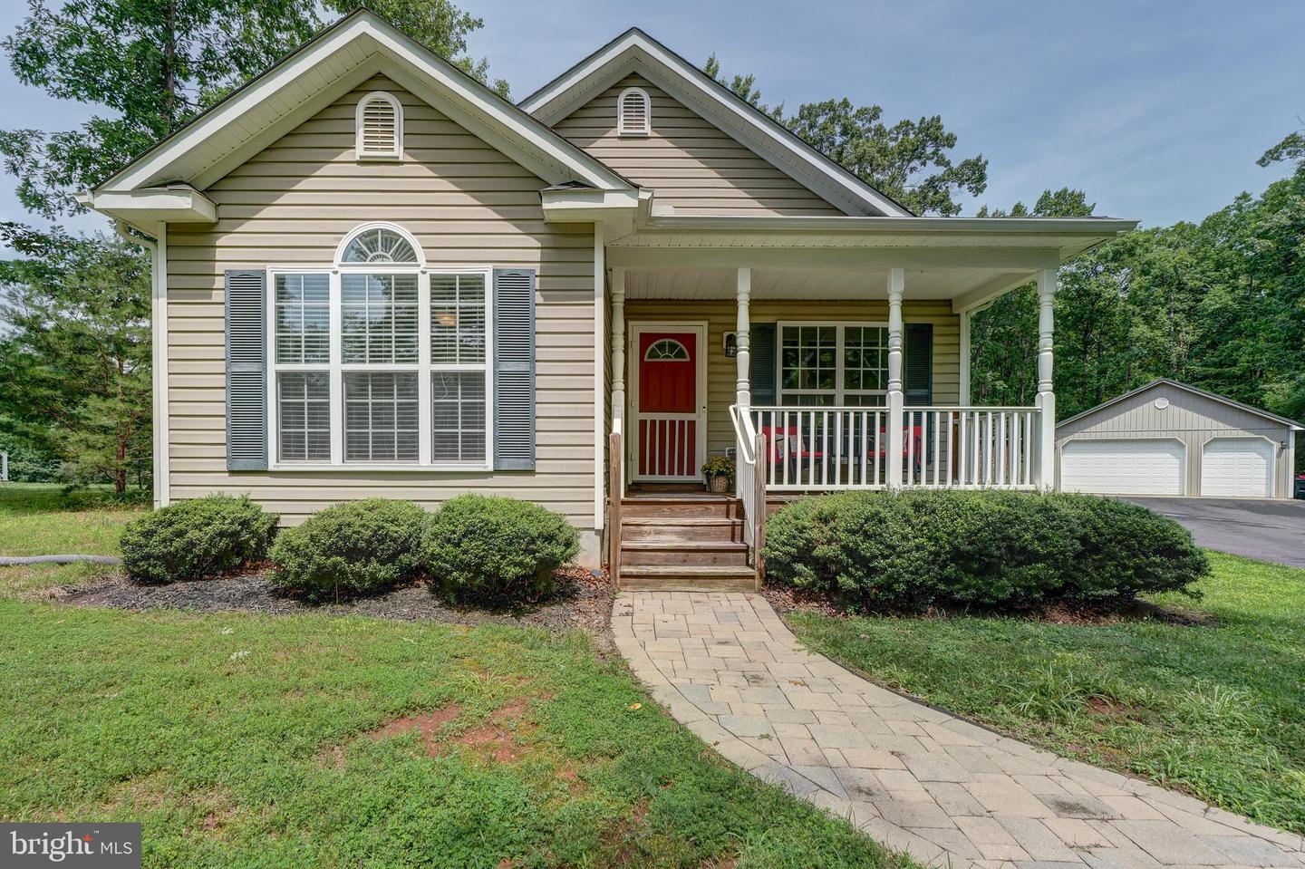215 Mitchell Point Road, Mineral, VA 23117