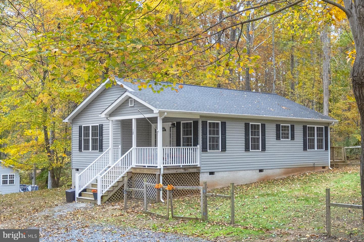 18 Ellis Ln — photo