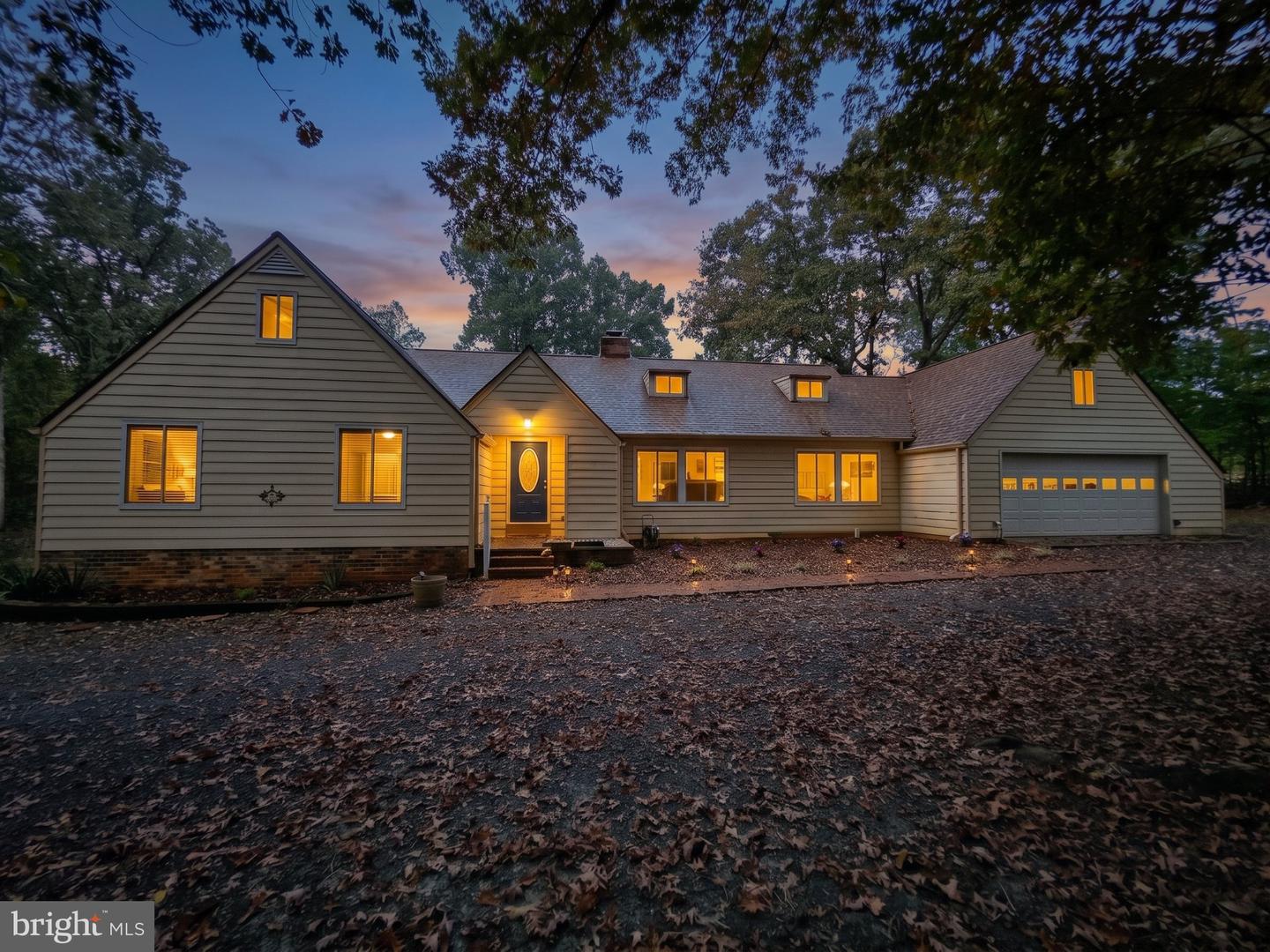 405 Walnut Shade Rd — photo