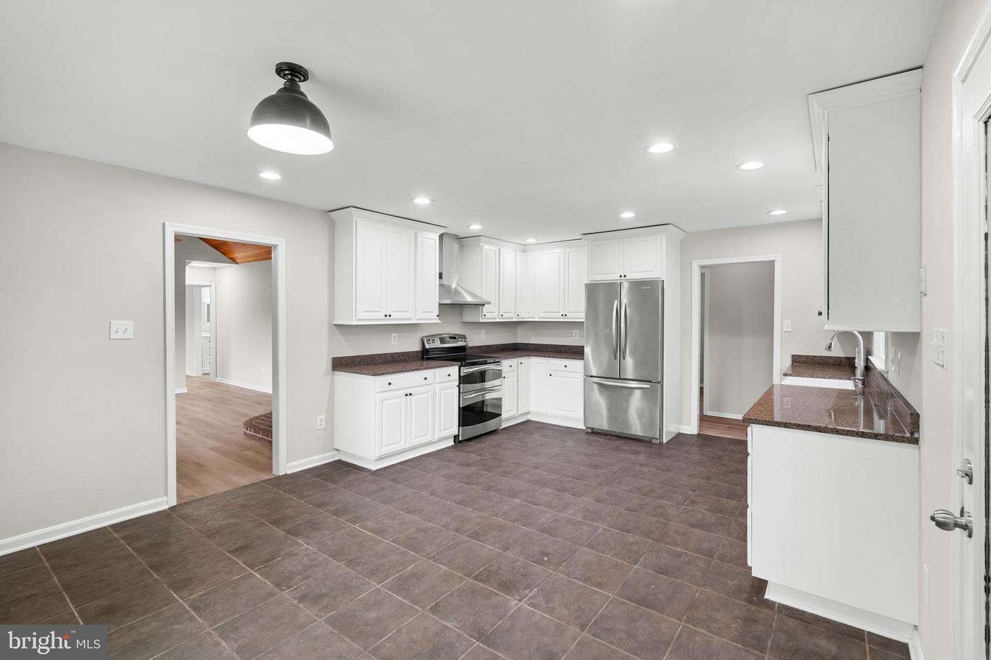 43118 Evans Pond Rd — photo