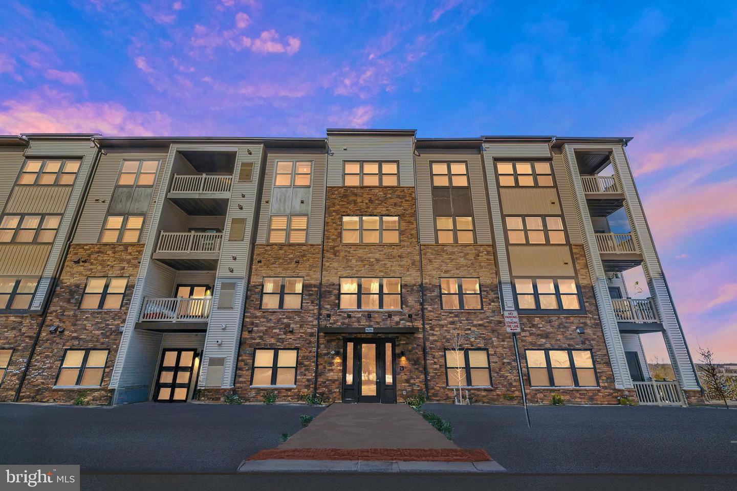 46294 Mount Milstead Ter #400 — photo