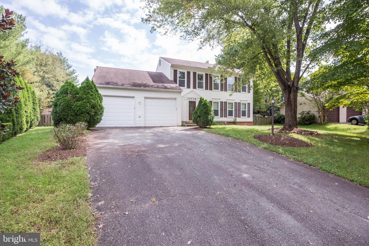 10136 Yorktown Dr — photo
