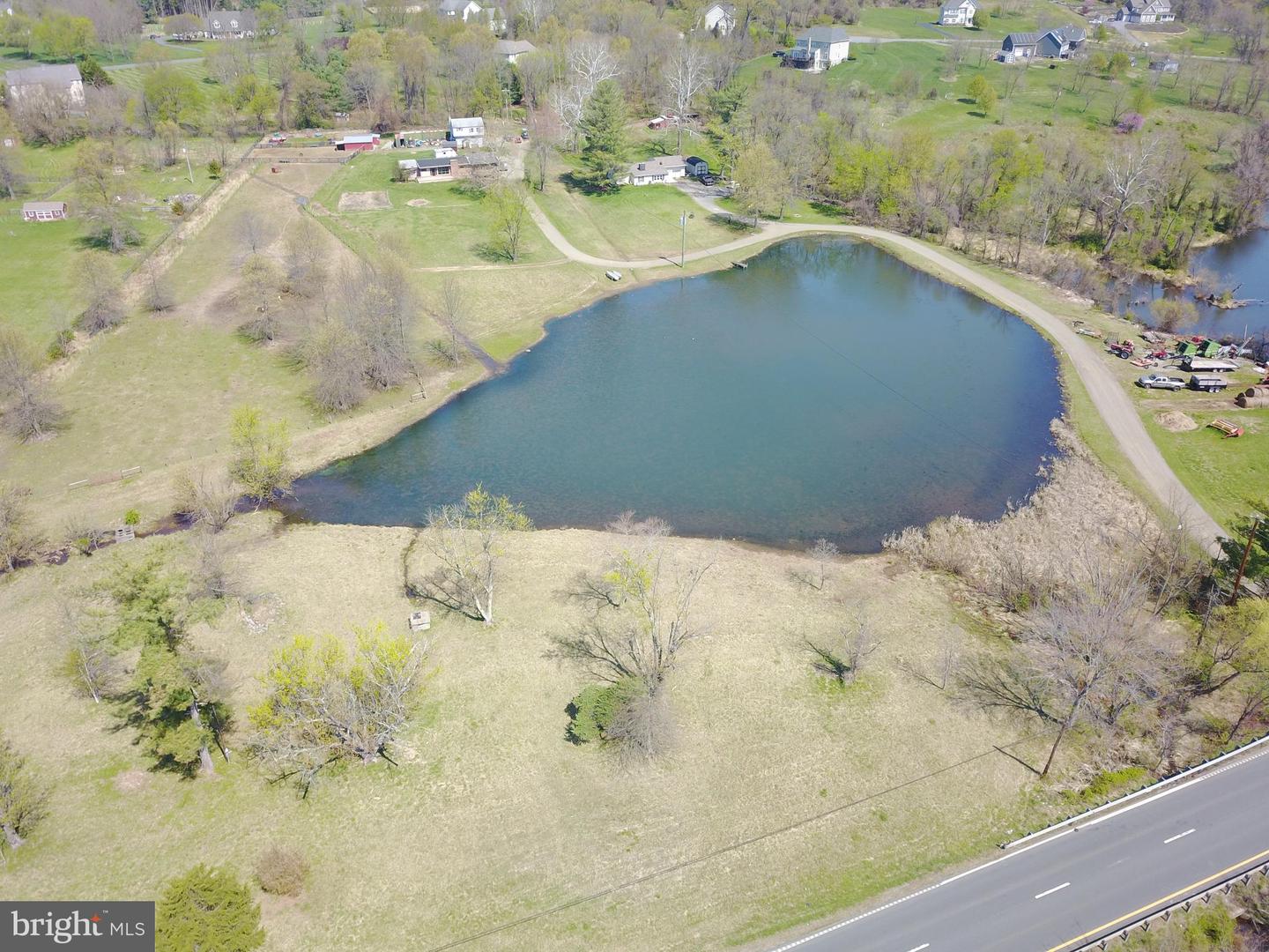 35142 Leesburg Pike — photo