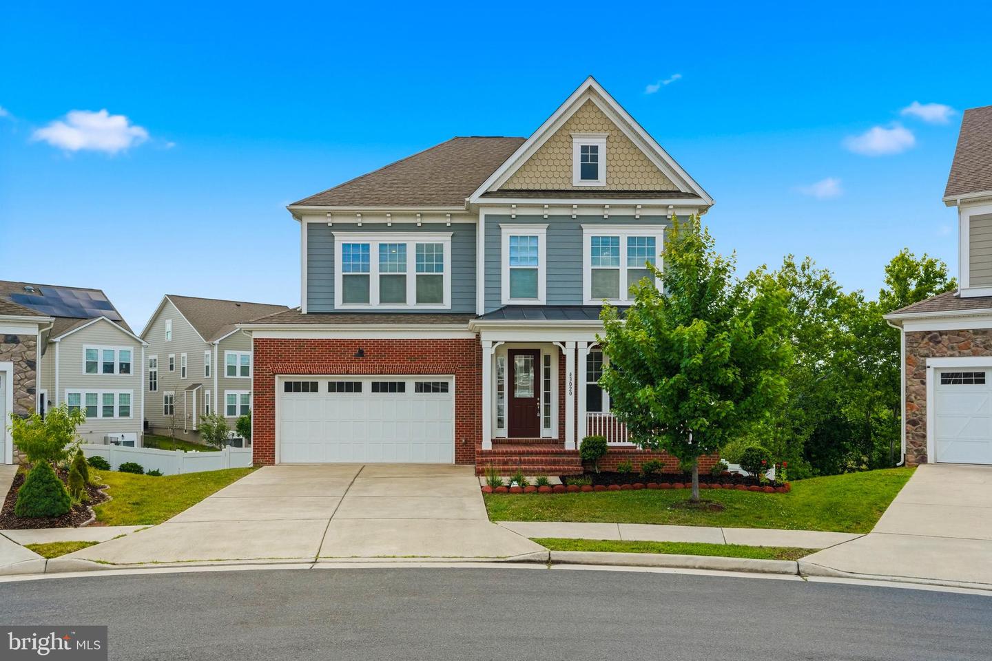 43020 Cattail Marsh Pl — photo