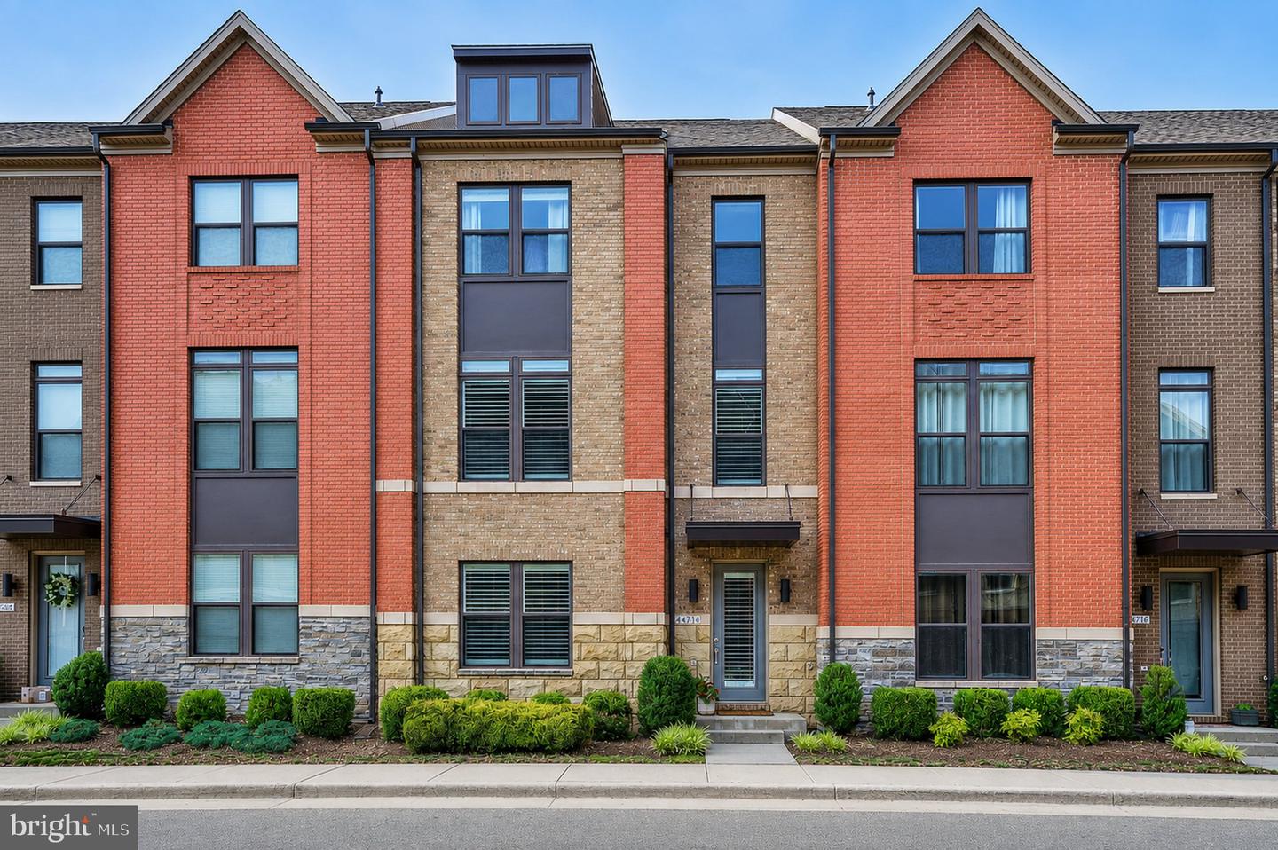 44714 Ellsworth Ter — photo