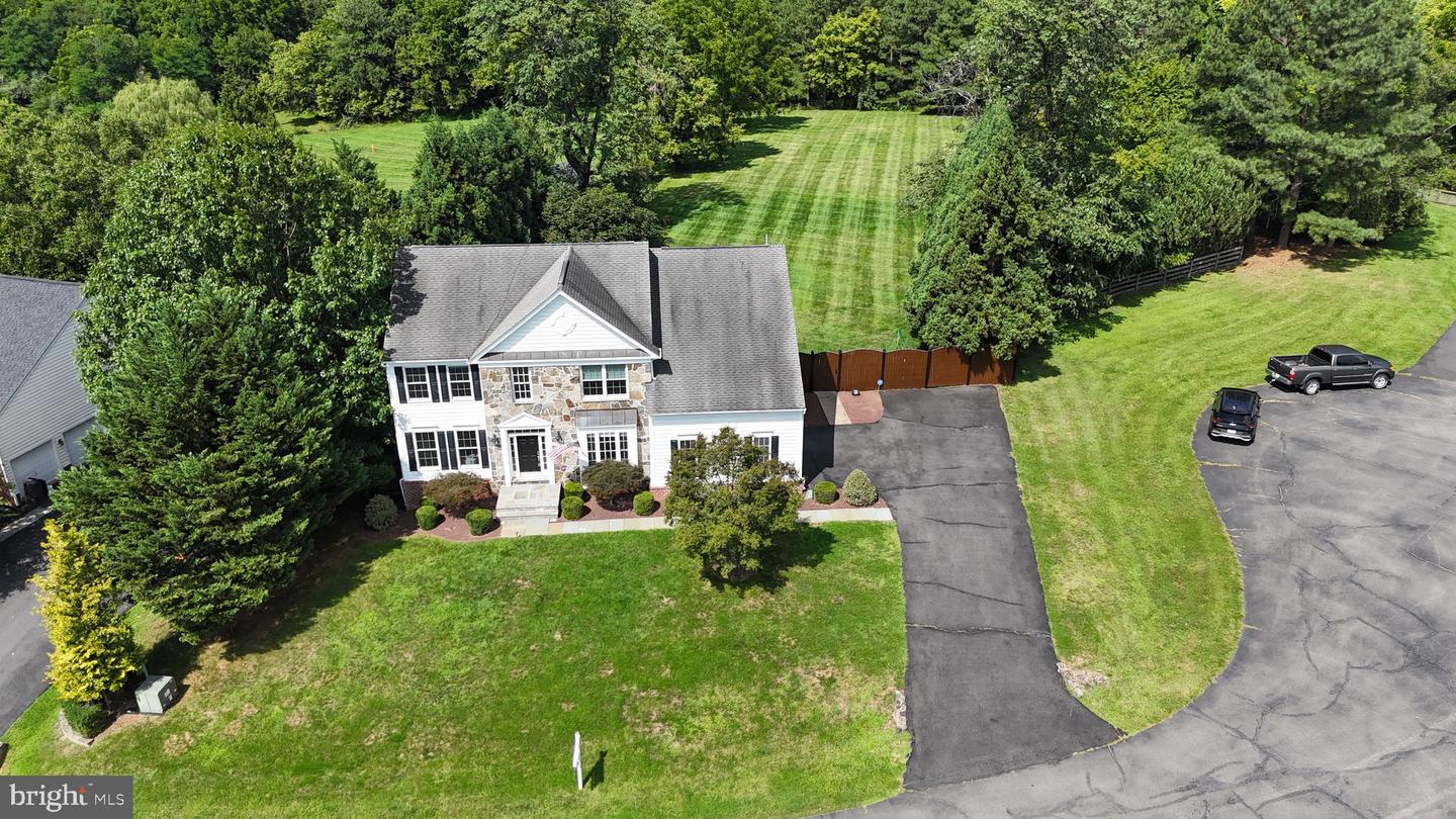 11489 Potomac Heights Ln — photo
