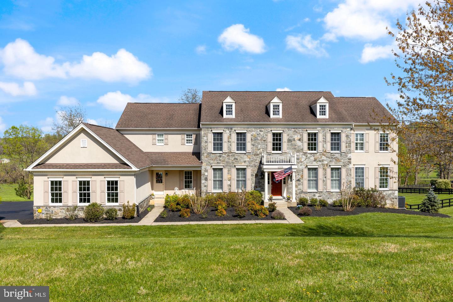 15058 Bankfield Dr — photo