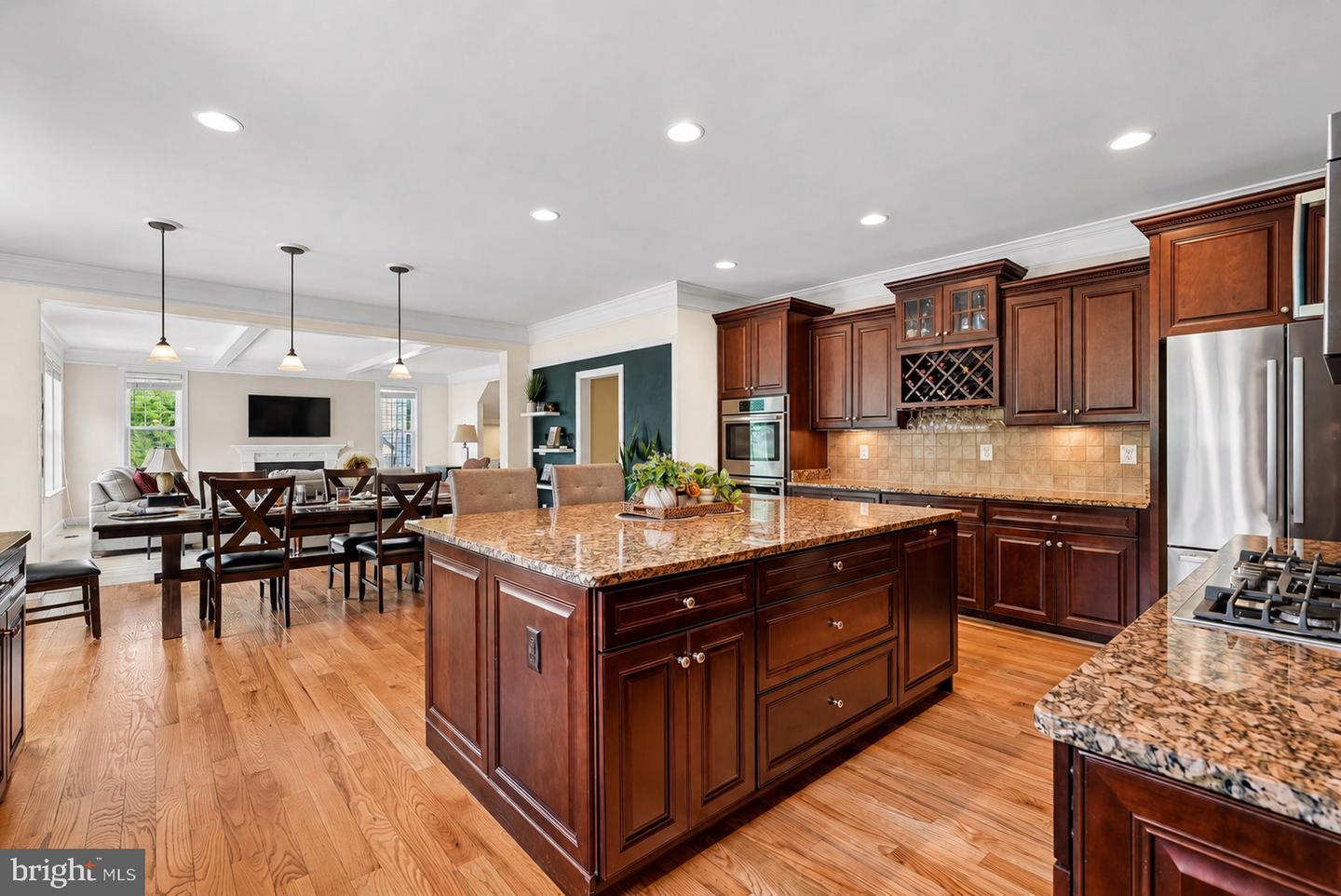 16119 Turning Leaf Ln — photo