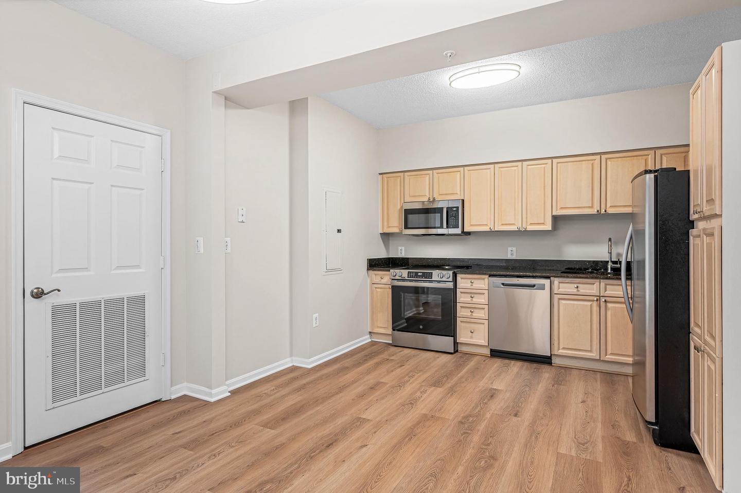 19355 Cypress Ridge Ter #714 — photo
