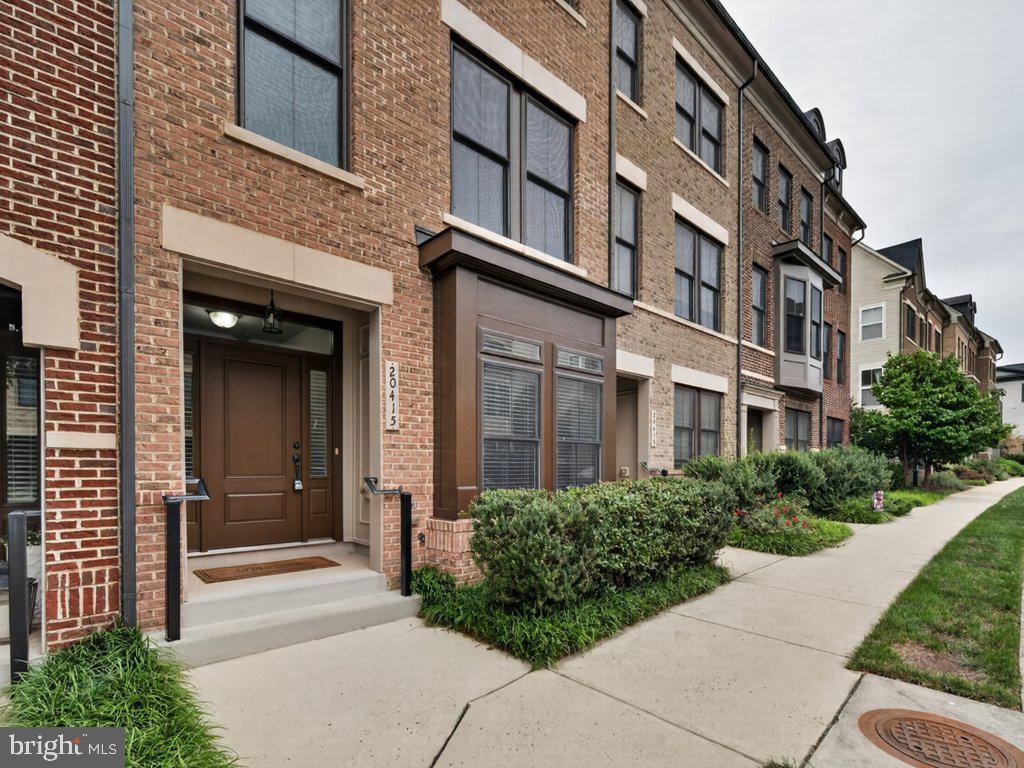 20415 Codman Drive, Ashburn, VA 20147 — photo 2