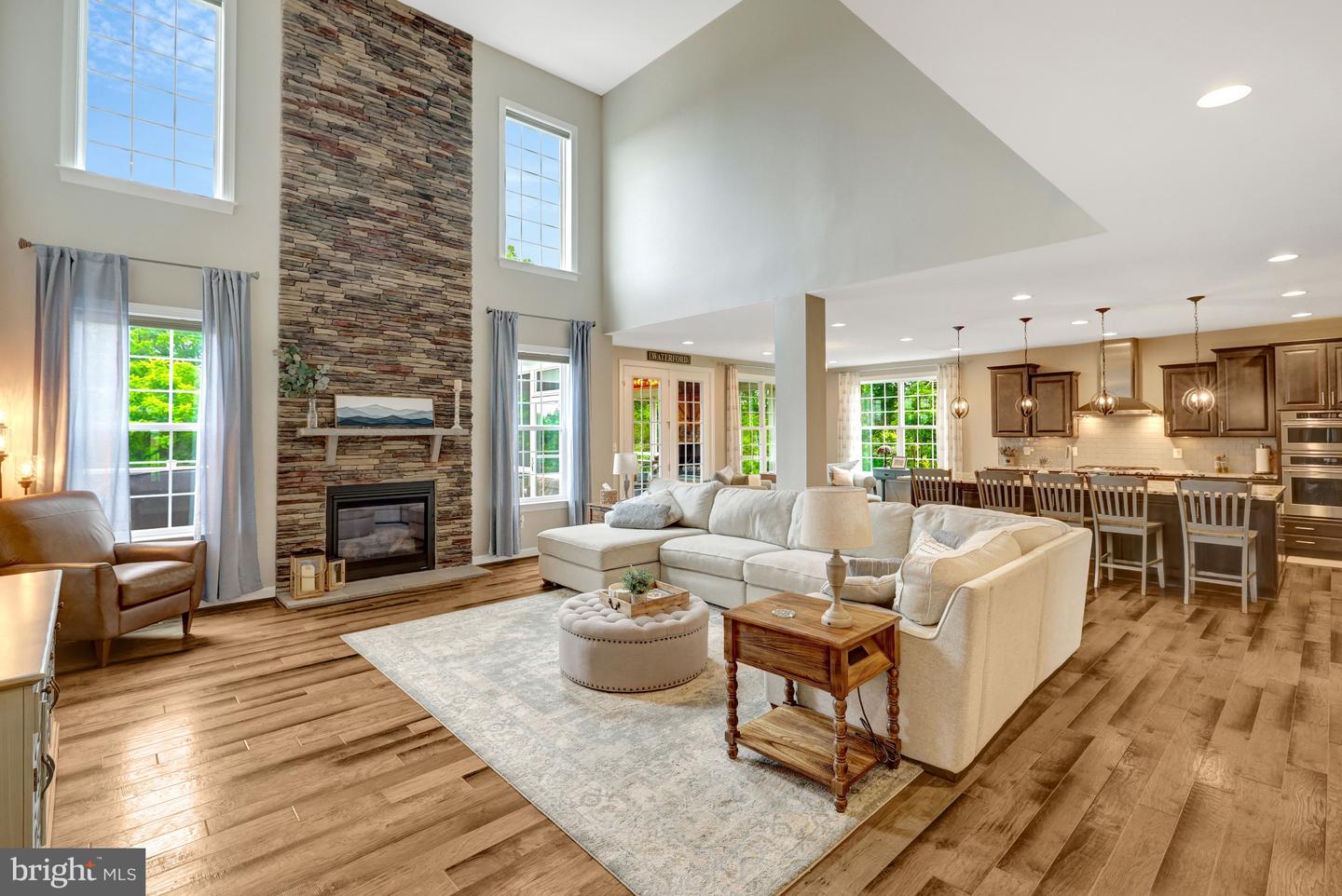 15019 Lynnford Ct — photo