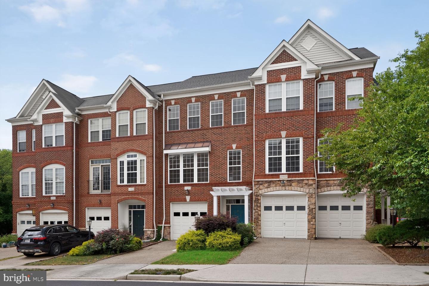 21929 Bayard Ter — photo