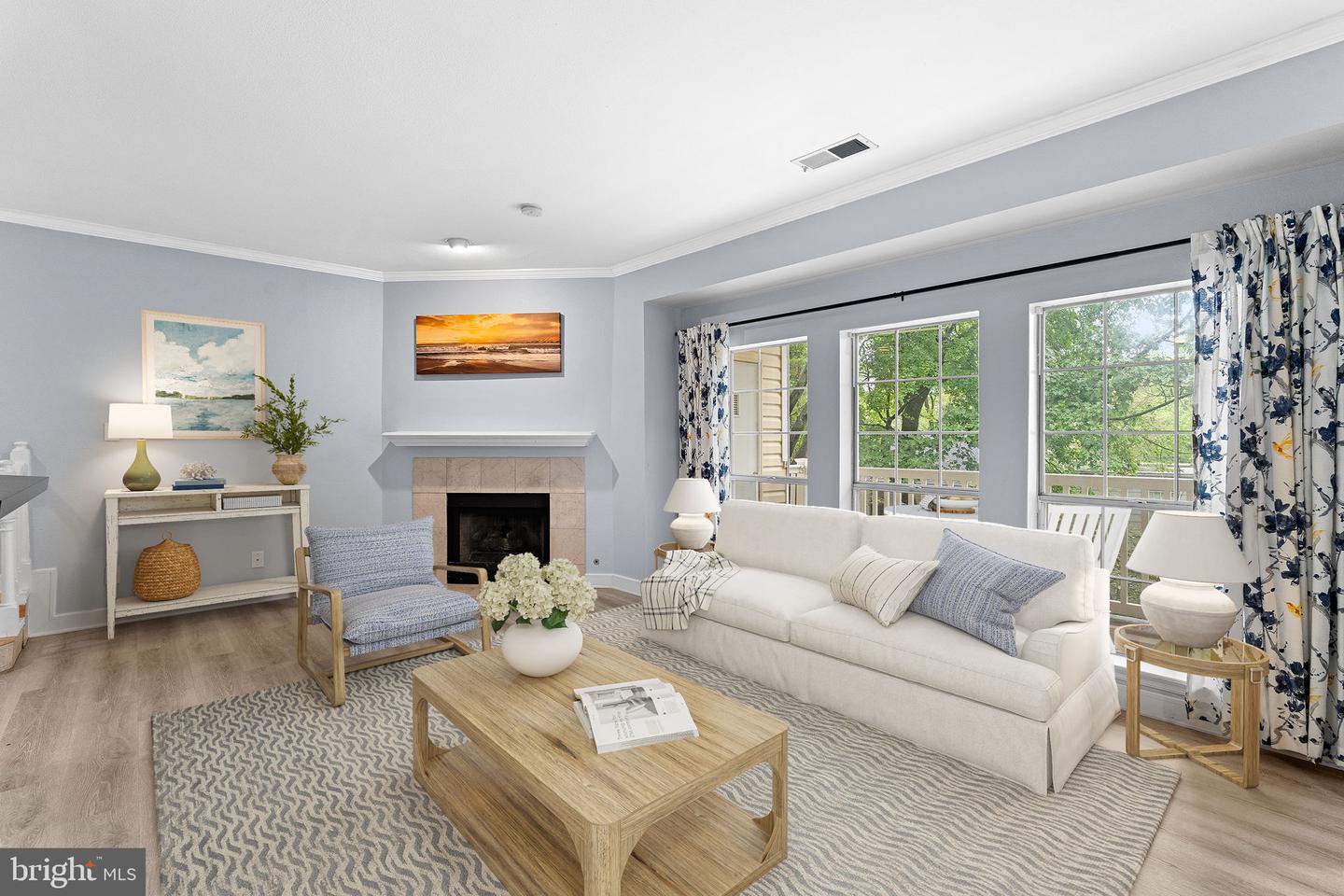 662 Gateway Dr SE #211 — photo