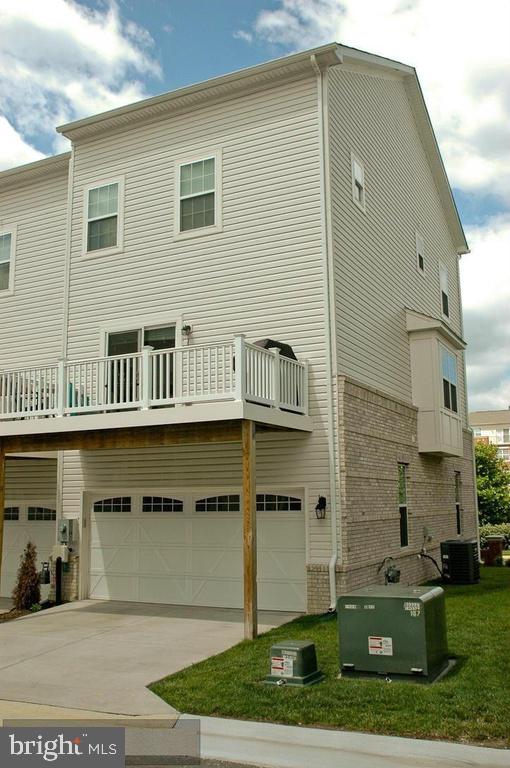 22698 Parkland Farms Ter — photo
