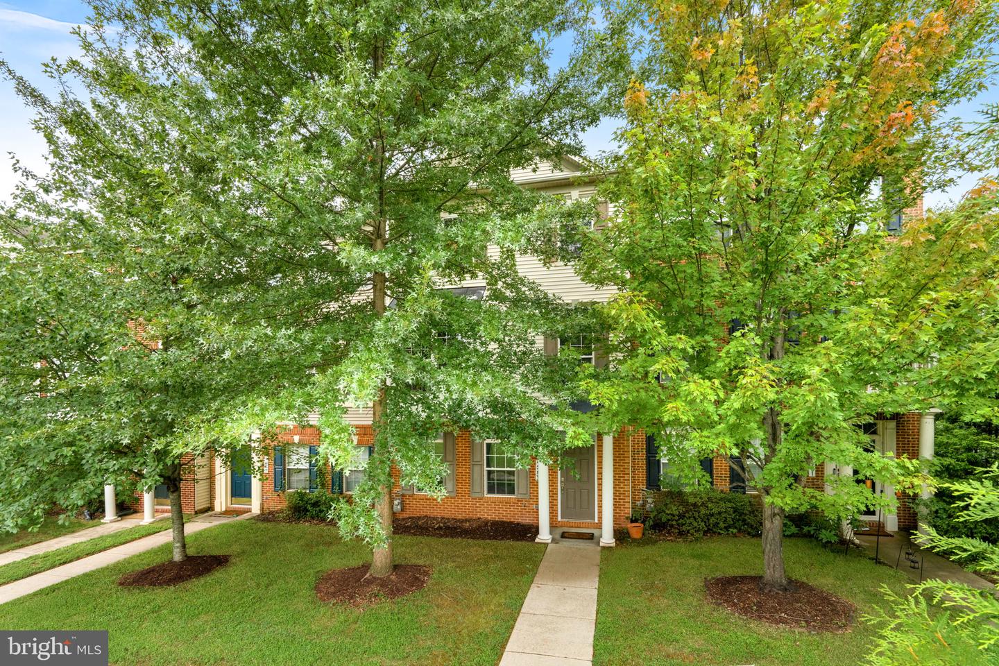 44253 Huron Ter — photo