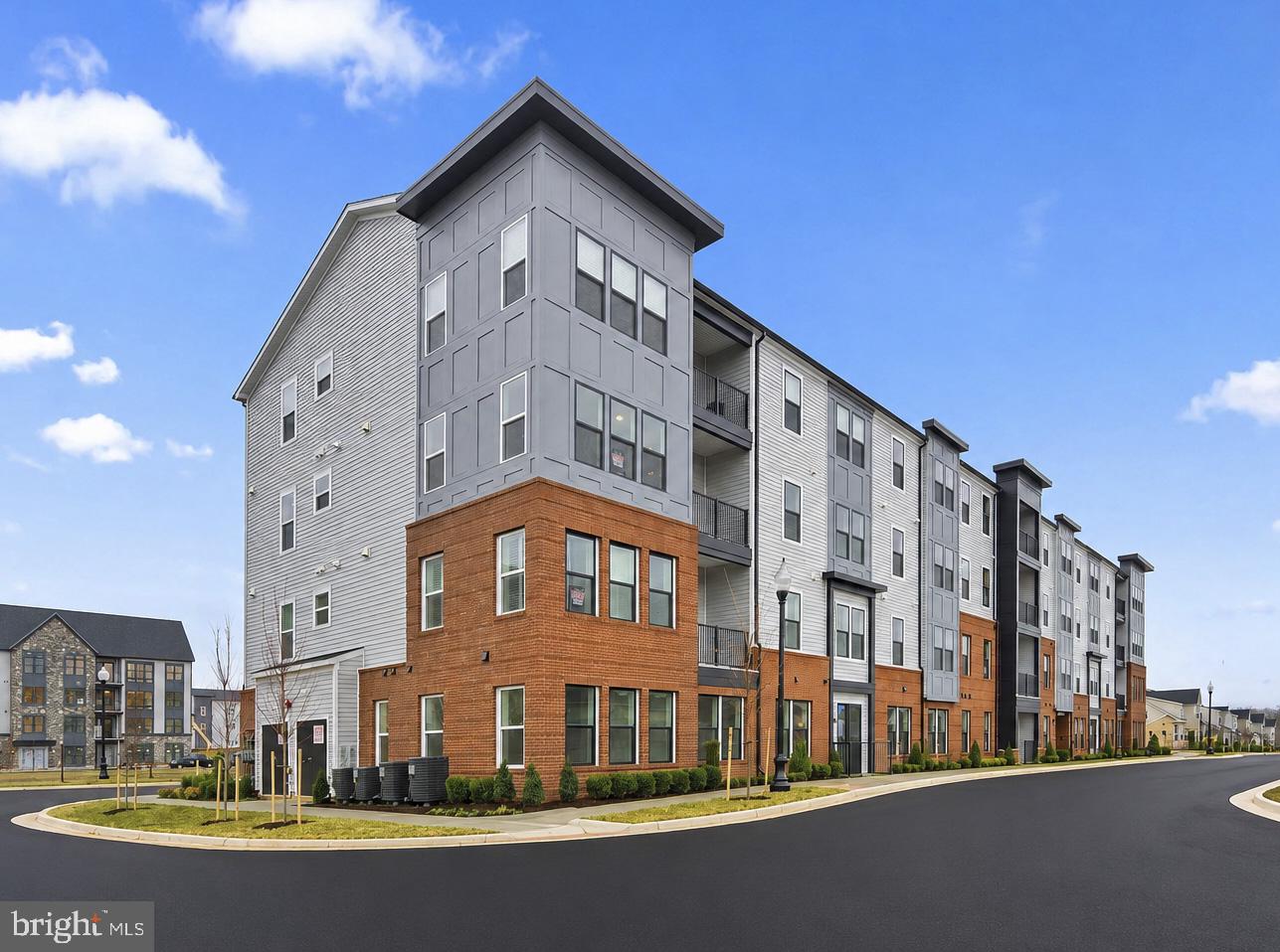 23688 Bolton Crescent Ter #304 — photo
