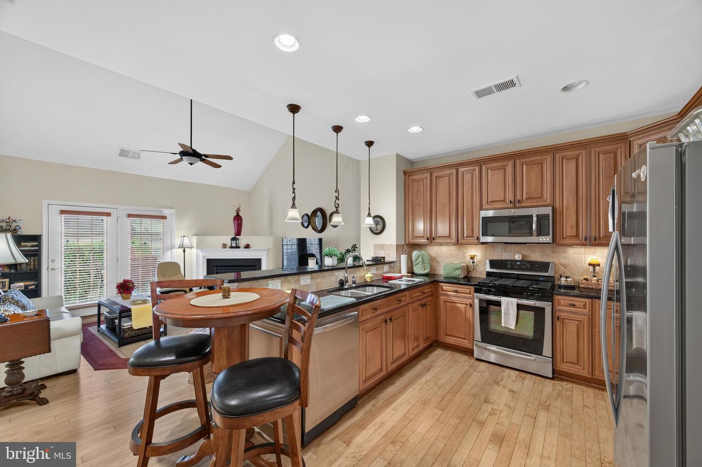 44388 Sunset Maple Dr — photo