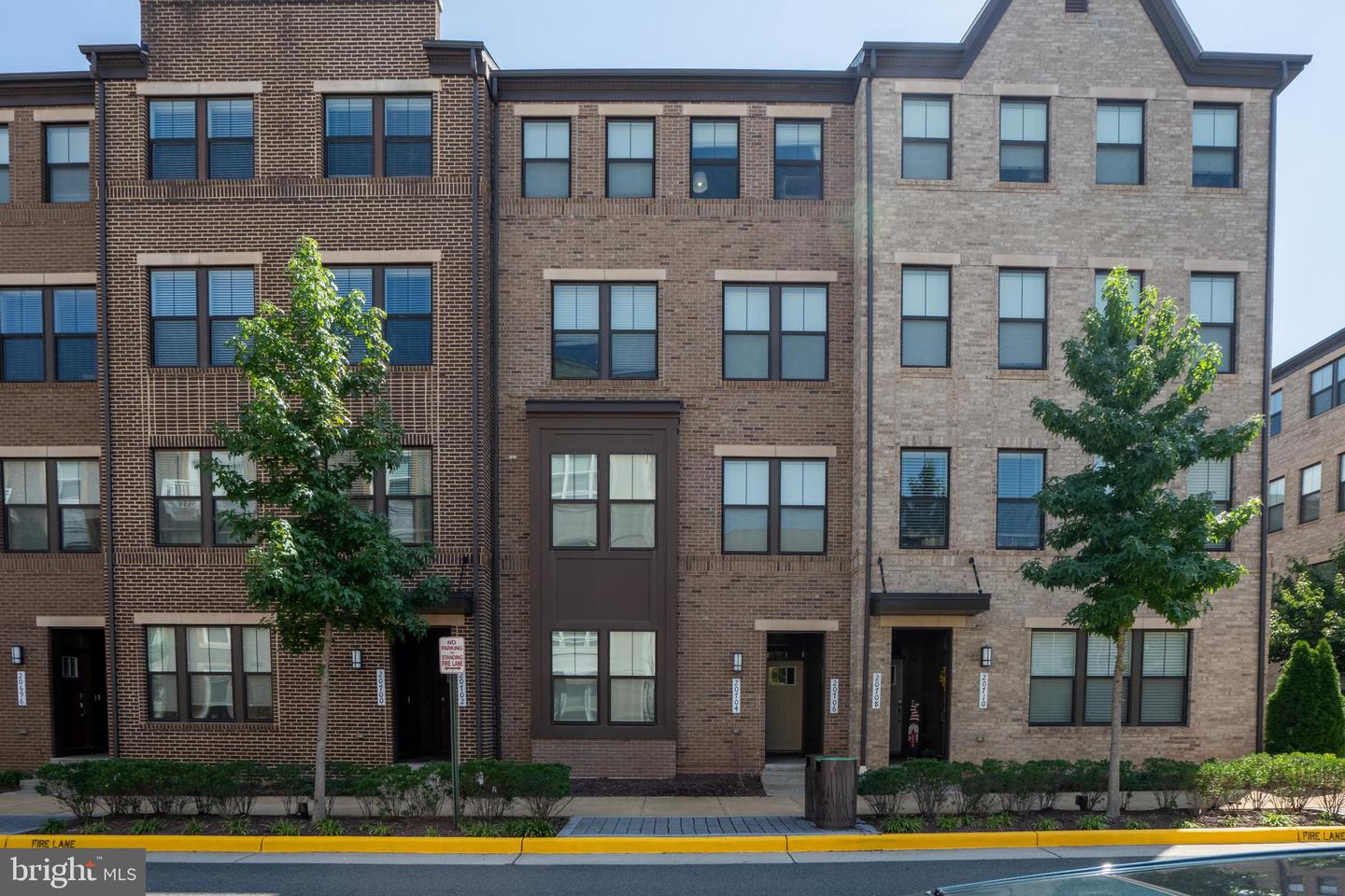20704 Wood Quay Dr — photo