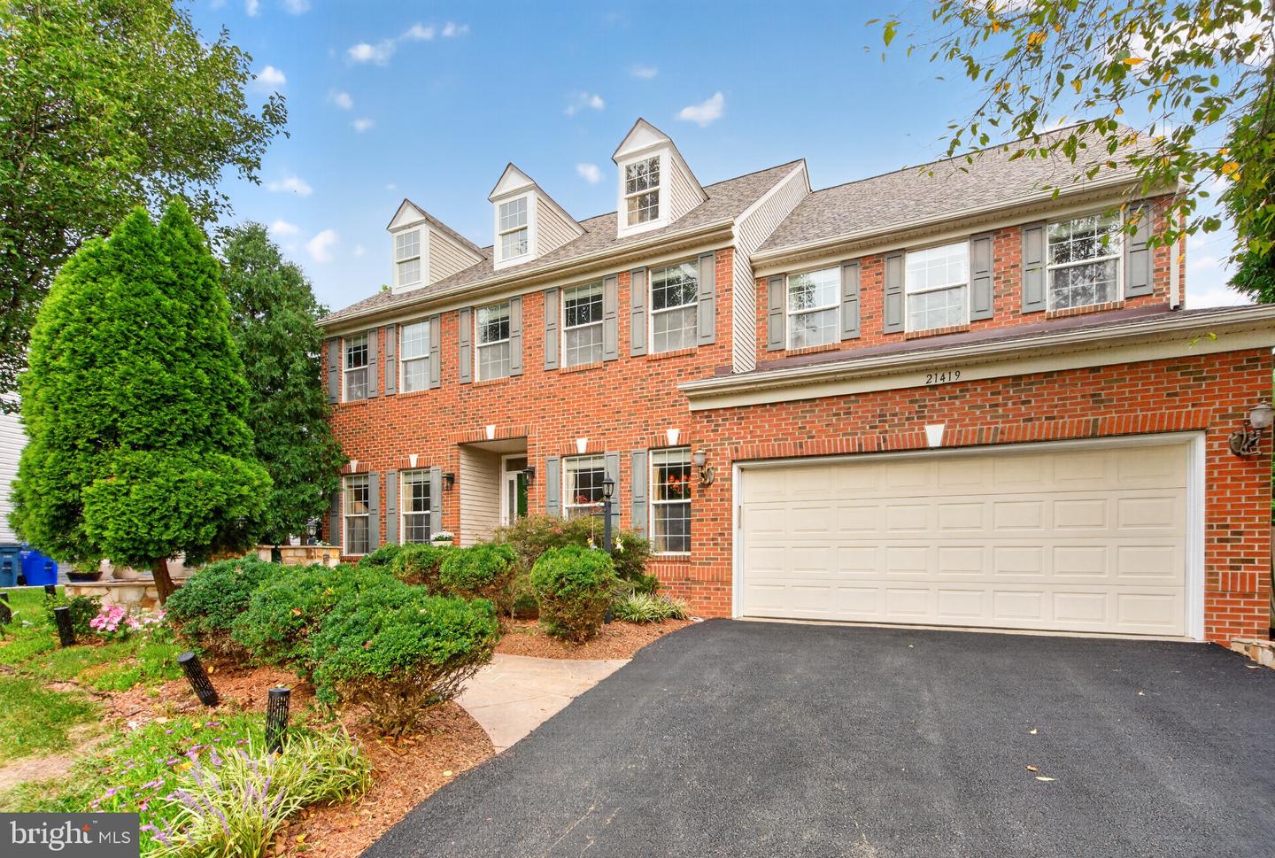 21419 Ashburn Run Pl — photo