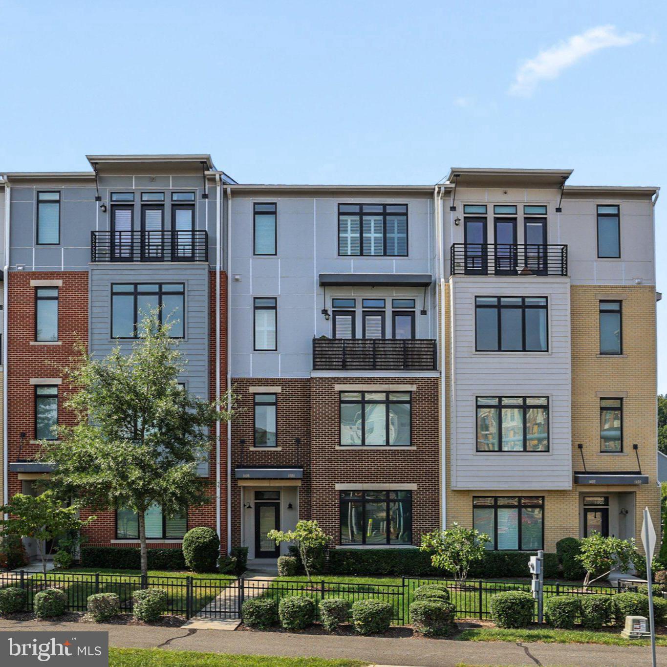 1406 Ribbon Limestone Ter SE — photo