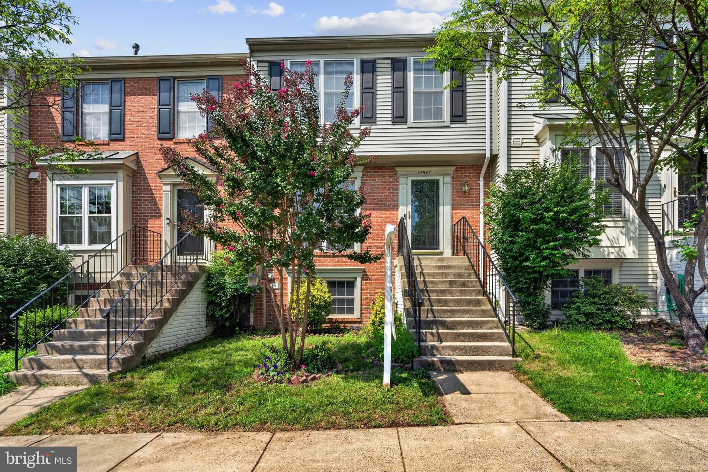 45547 Hutchens Sq — photo