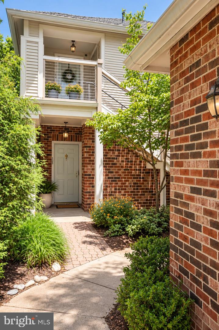 45050 Brae Ter #103 — photo