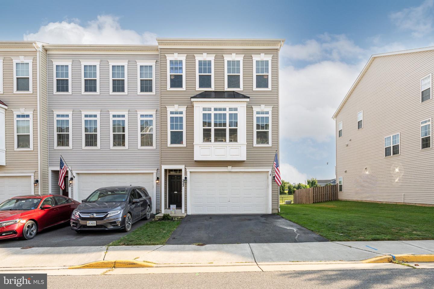 222 Upper Brook Ter — photo
