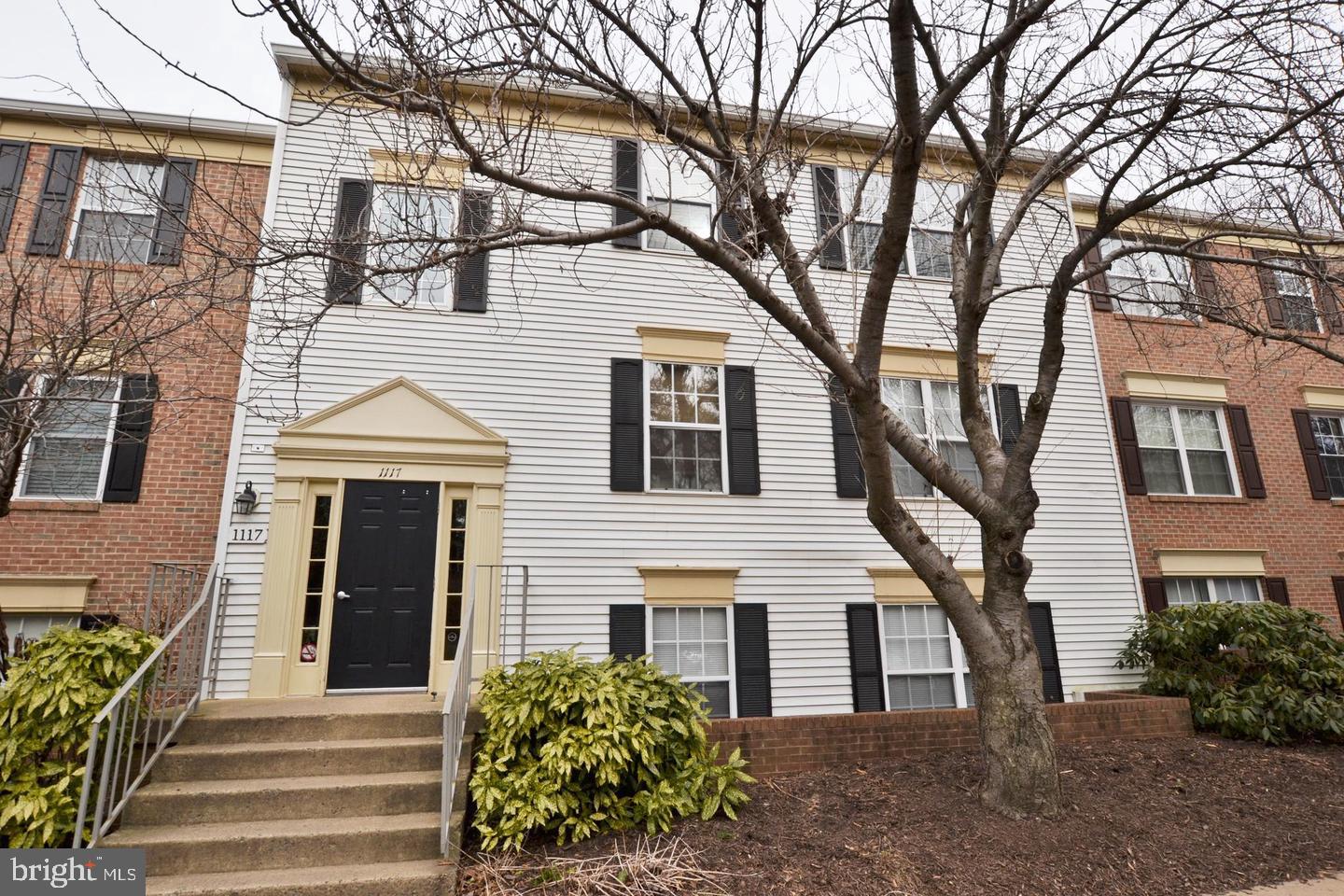 1117 Huntmaster Ter NE #201 — photo