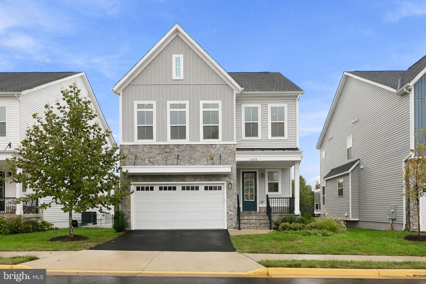 25508 Grassy Meadow Dr — photo