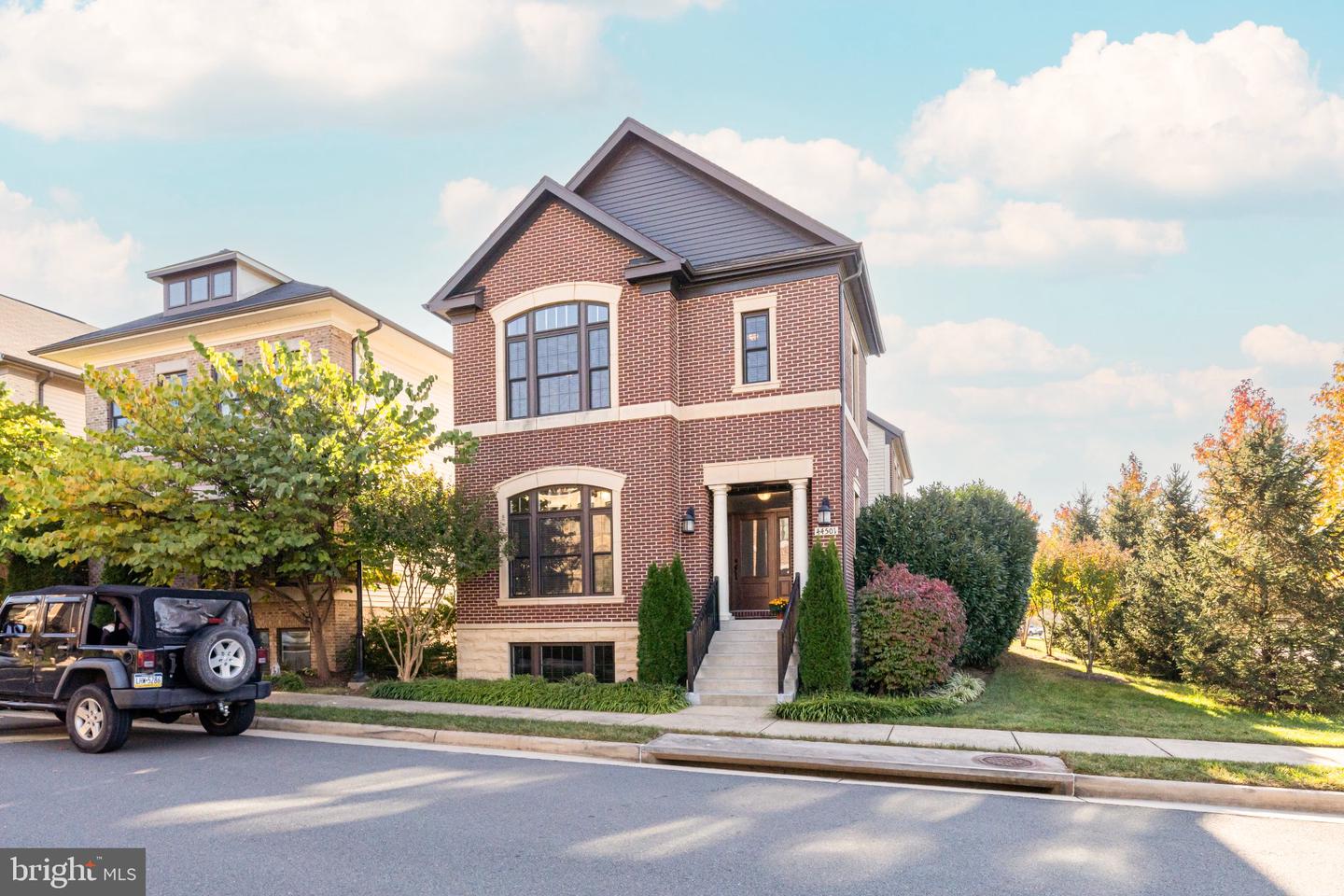 44501 Yarmouth Dr — photo