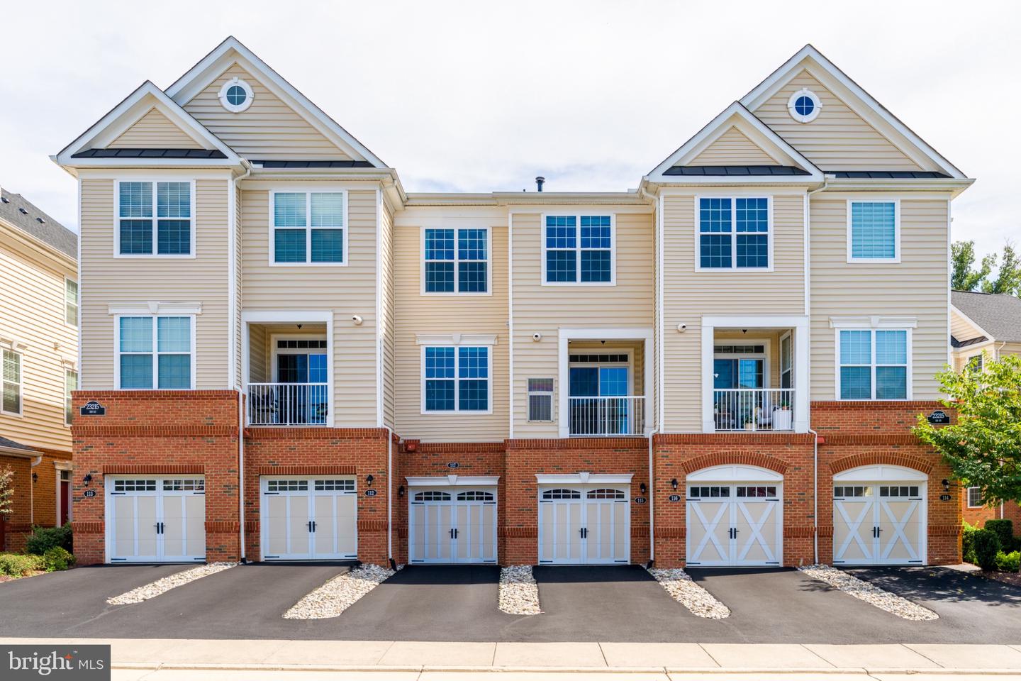 23215 Milltown Knoll Sq #115 — photo