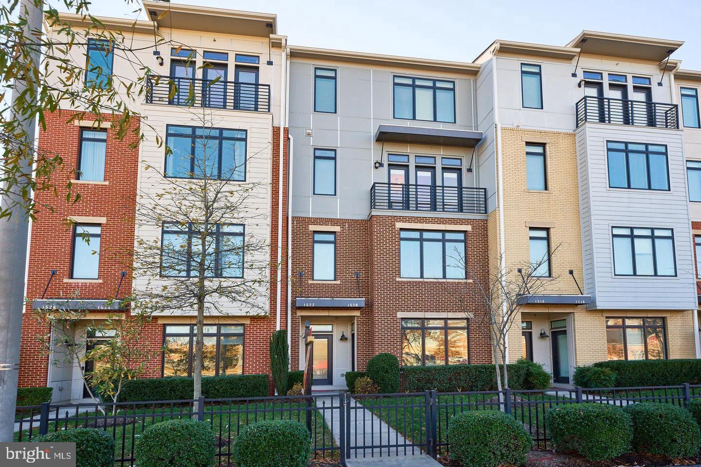 1522 Ribbon Limestone Ter SE — photo